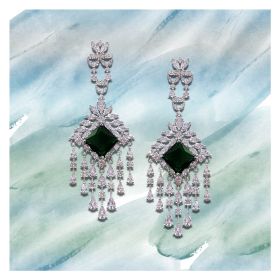 FEYRE EMERALD EARRING