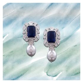 EXOTIC SAPPHIRE EARRING